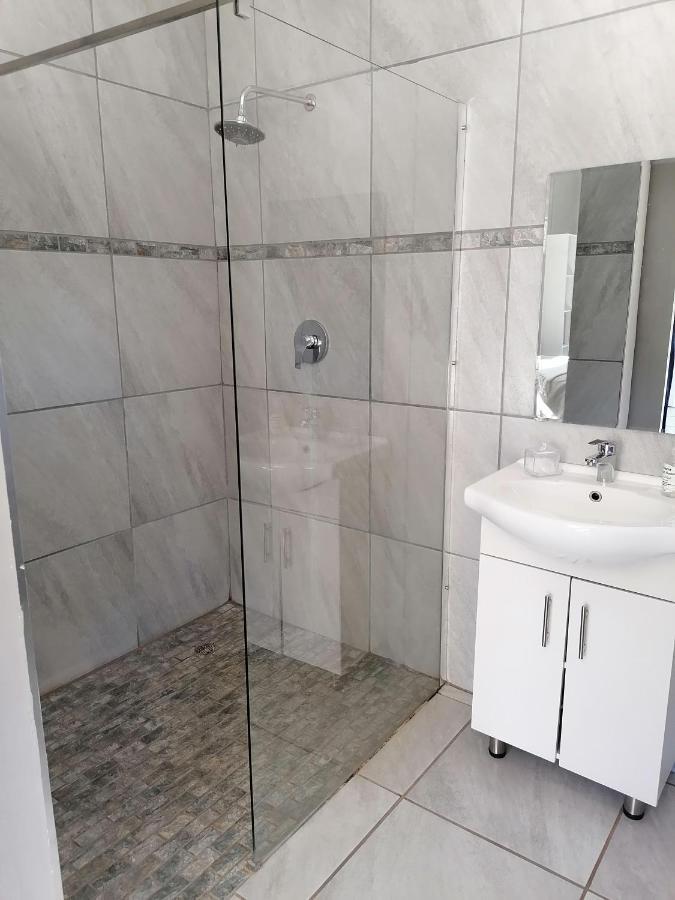 @Home Guest House Zeerust Экстерьер фото